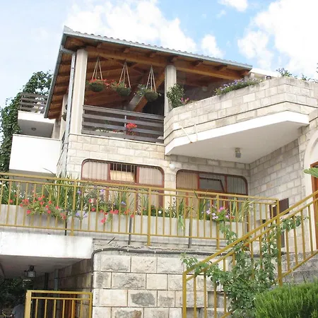 Apartment Bozic *